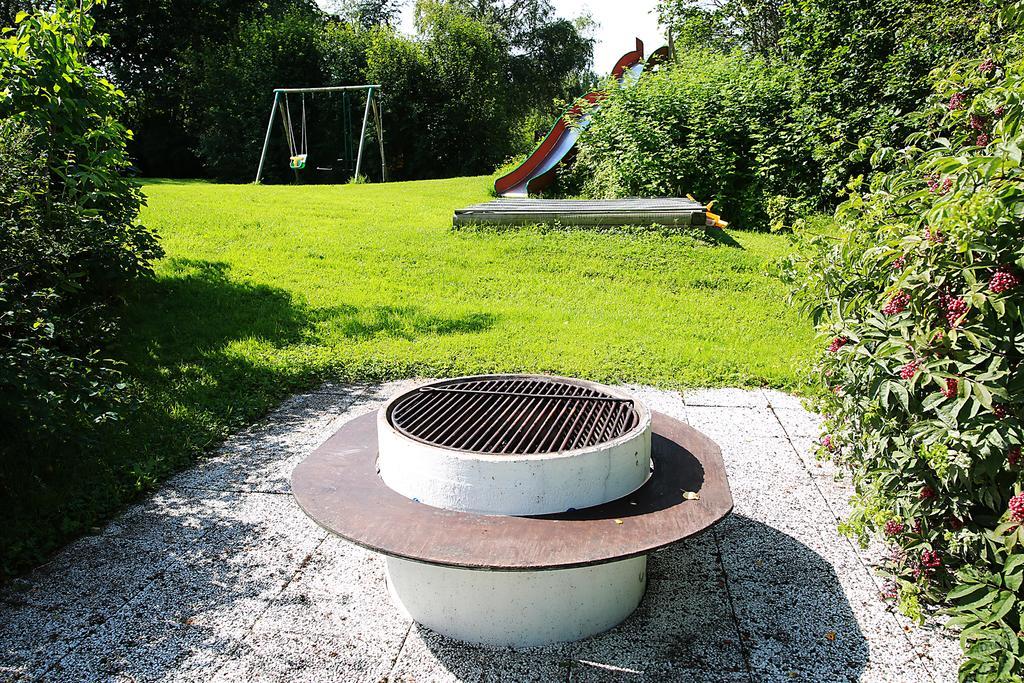 Olsbacka Gard Bed and Breakfast Falun Buitenkant foto