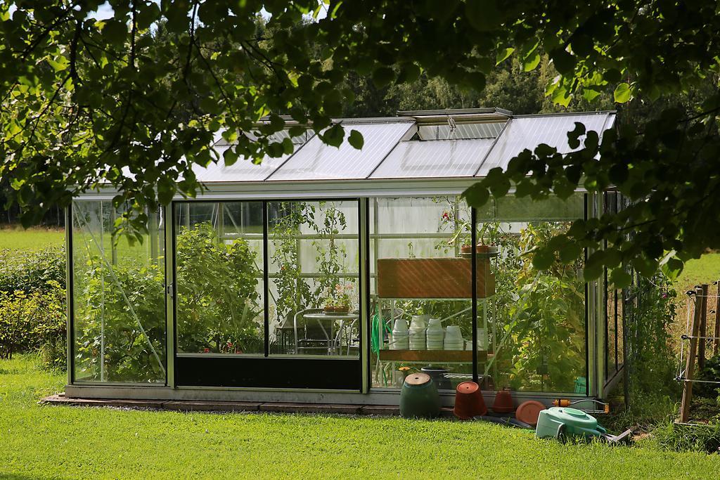 Olsbacka Gard Bed and Breakfast Falun Buitenkant foto