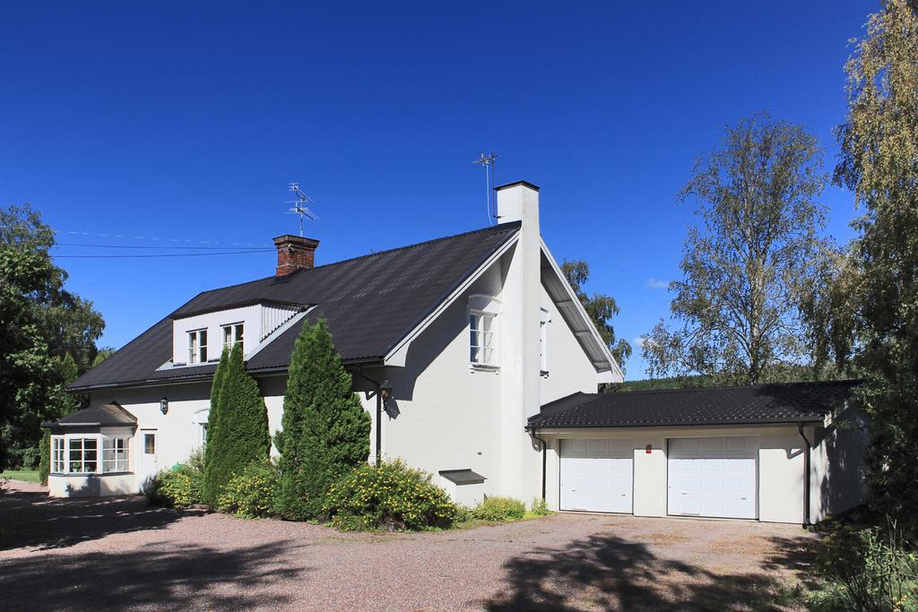 Olsbacka Gard Bed and Breakfast Falun Buitenkant foto